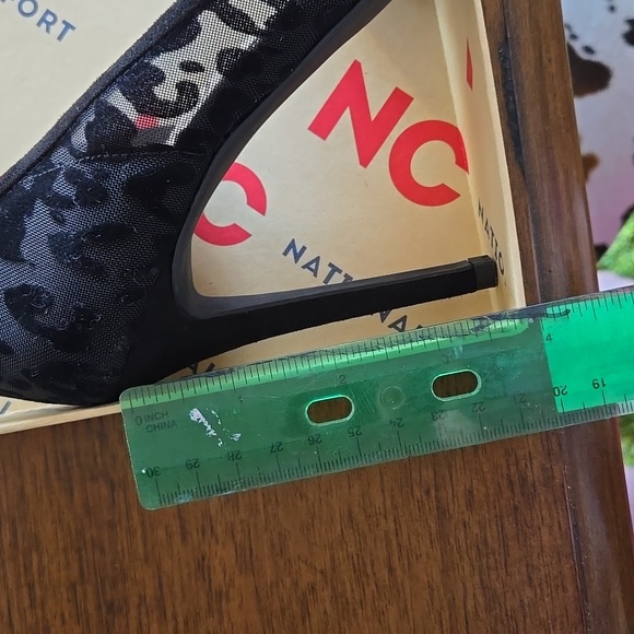 Black leopard print heels - Picture 5 of 5